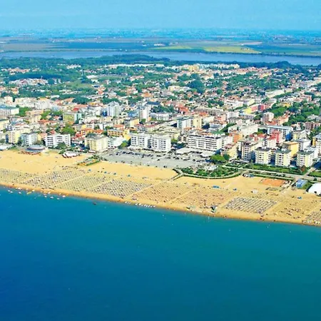 Stylish With Outdoor Pool * Bibione