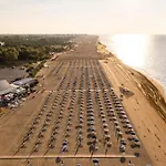 Stylish With Outdoor Pool * Bibione