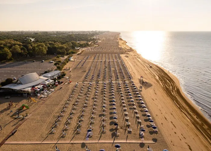 Stylish With Outdoor Pool * Bibione